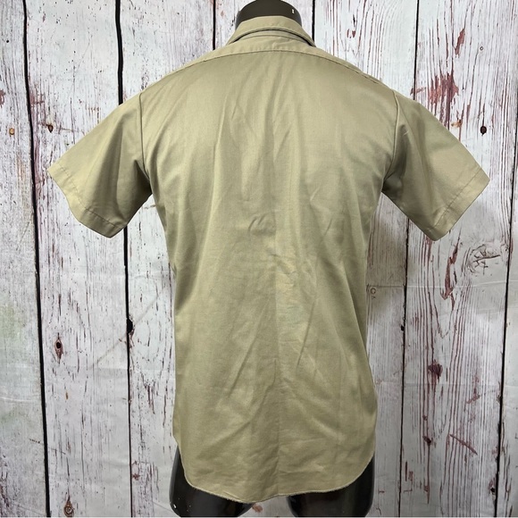 DICKIES MEN’s khaki work wear Button Down Shirt Short Sleeve Medium euc Vintage - Picture 7 of 11